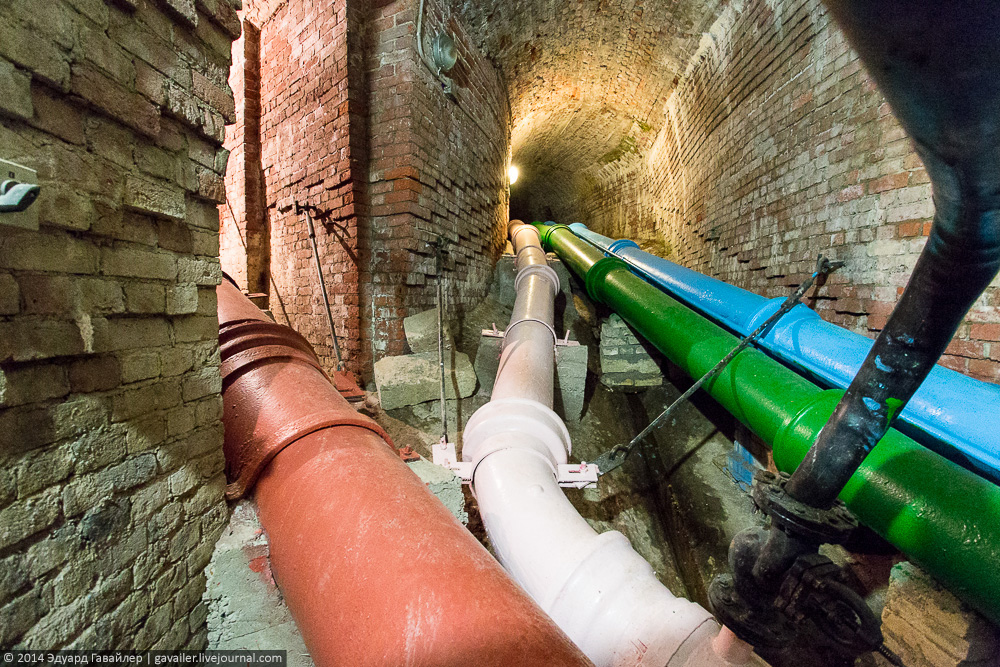 The bright coloring of the tubes helped 10 years old boys who worked here in the 18th century to rec...